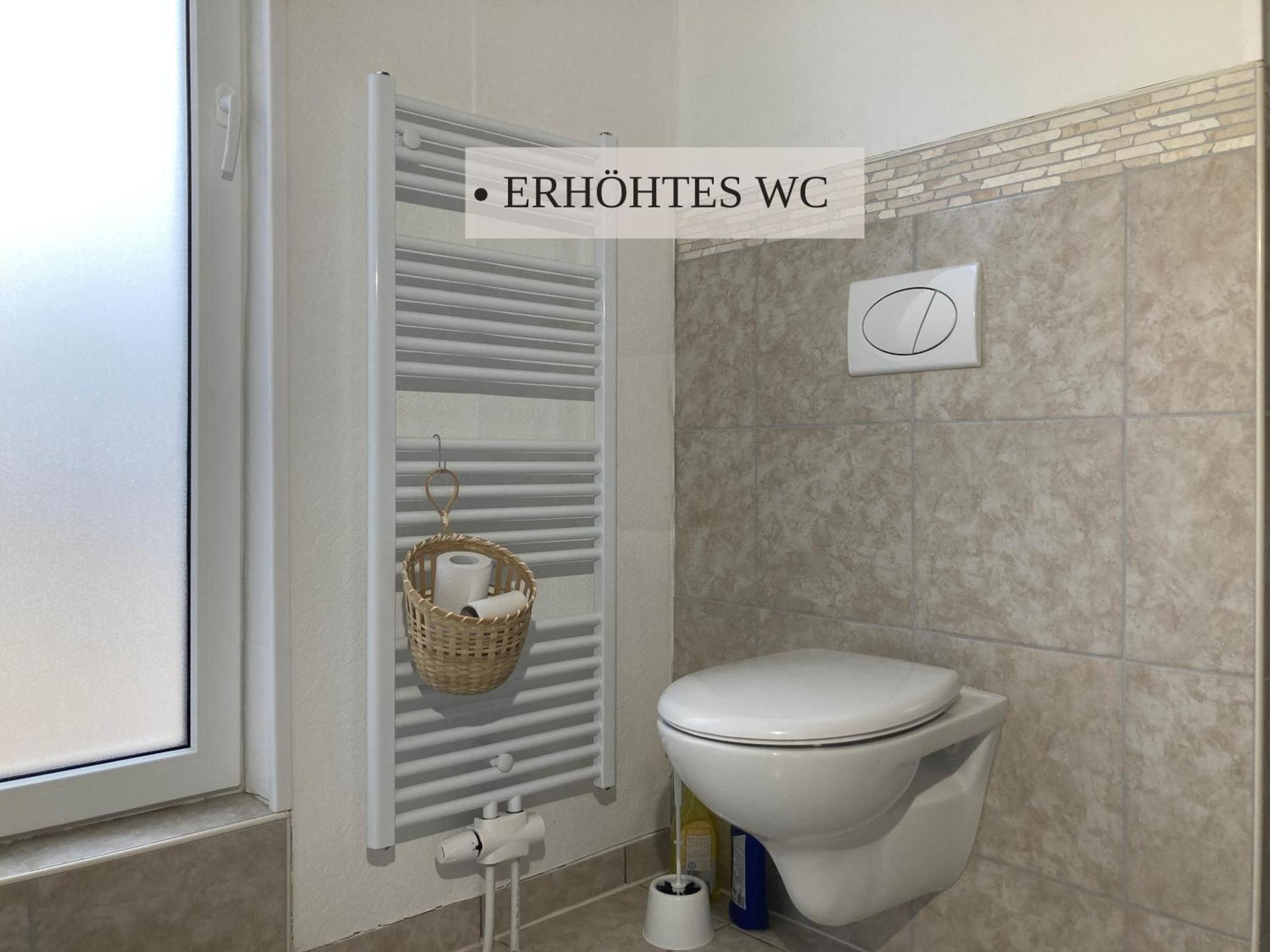 Haus Krabbe Zimmer Ohne Kueche, Fuer 1-2 Personen, Doppelbett, Zentral Gelegen Zwischen Cuxhaven Und Bremerhaven, Hunde Kostenfrei Willkommen, Kostenfreier Parkplatz Wremen Eksteriør billede