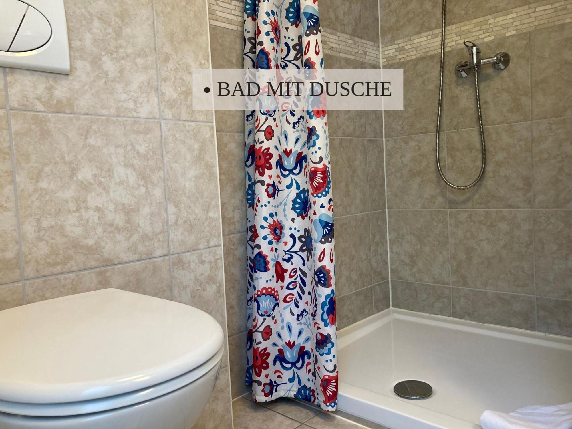 Haus Krabbe Zimmer Ohne Kueche, Fuer 1-2 Personen, Doppelbett, Zentral Gelegen Zwischen Cuxhaven Und Bremerhaven, Hunde Kostenfrei Willkommen, Kostenfreier Parkplatz Wremen Eksteriør billede